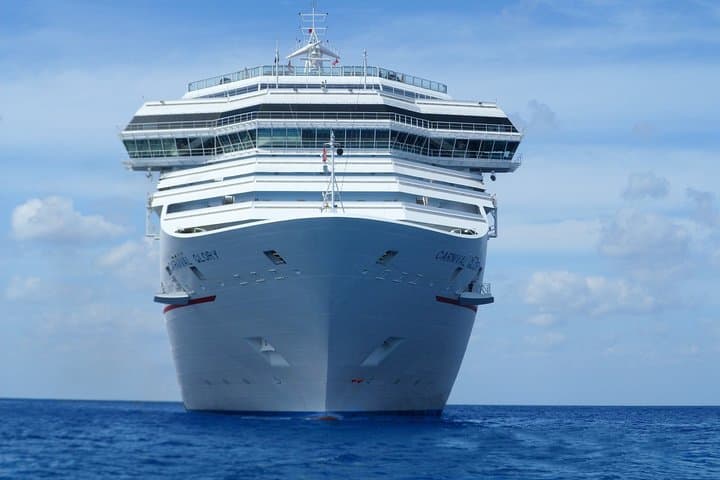Private transfers to/from Dover Cruise Port and London Heathrow Airport