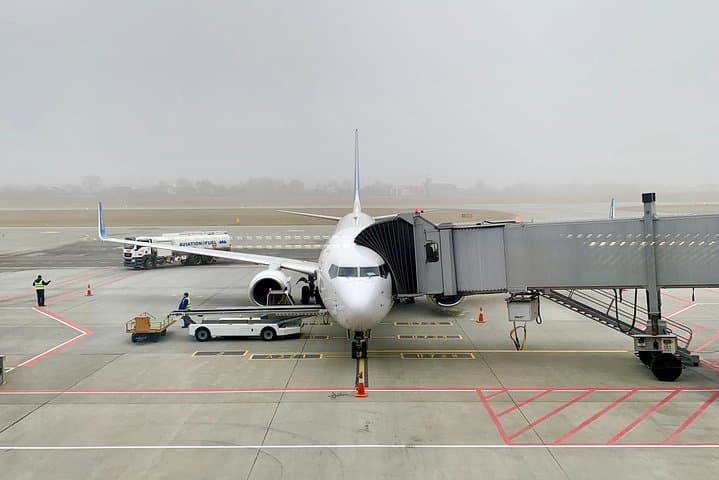 Private transfers to/from Portsmouth Int'l Port and London Stansted Airport