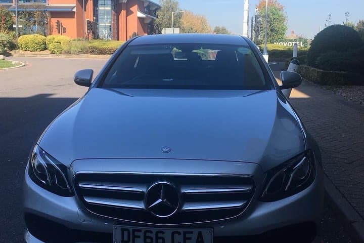 Private Transfer From Heathrow Airport to Central London (E Class Mercedes)