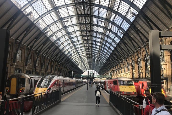Private transfers between Stansted - King's Cross & St Pancras Train Stations