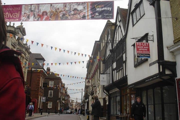 Pre/Post Cruise Private Tour from Dover to Canterbury &Rochester