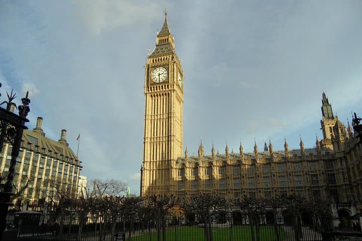 Private walking tour of central London