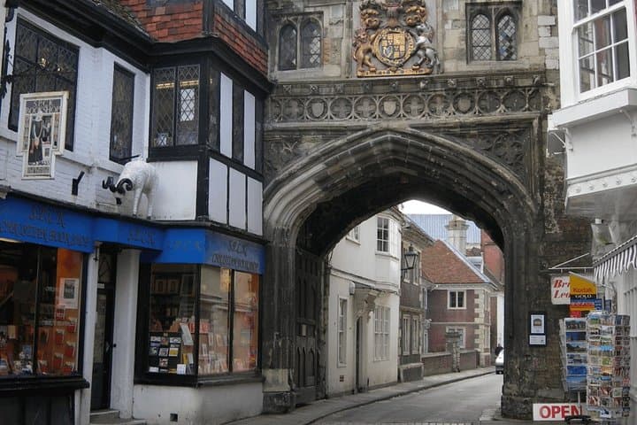 PrePost cruise Southampton/London. Visit Winchester and Salisbury
