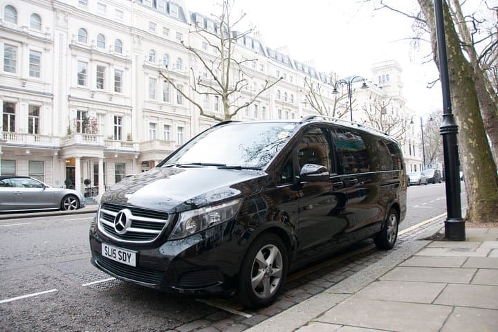 Bath, Windsor and Stonehenge Independent Full Day Private Tour