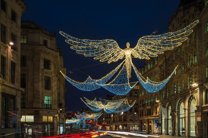London Christmas Eve Illuminations Guided Tour by Night