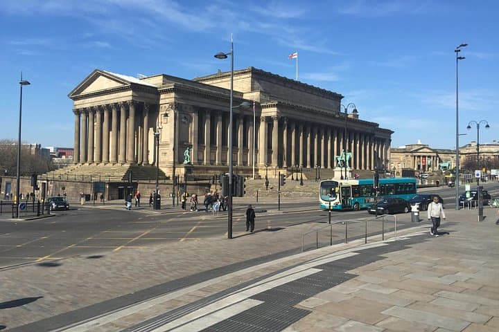 Private Beatles Walking Tour -Blue Badge Guide -Free Child Places