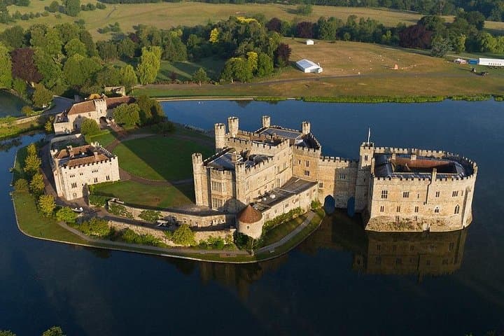 Lead Castle