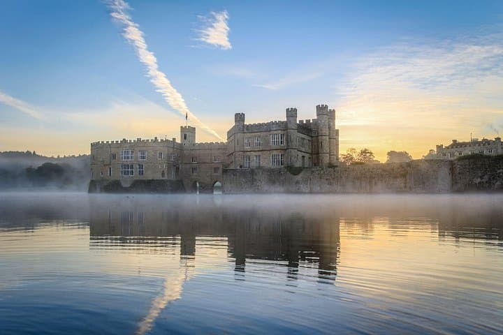 Leeds Castle, Canterbury Cathedral, Dover,Greenwich on Boxing Day