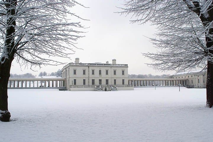 Leeds Castle, Canterbury Christmas Market, Dover & Greenwich on Christmas Eve
