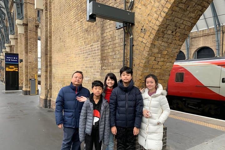 Harry Potter's Lacock and Oxford Taxi Tour