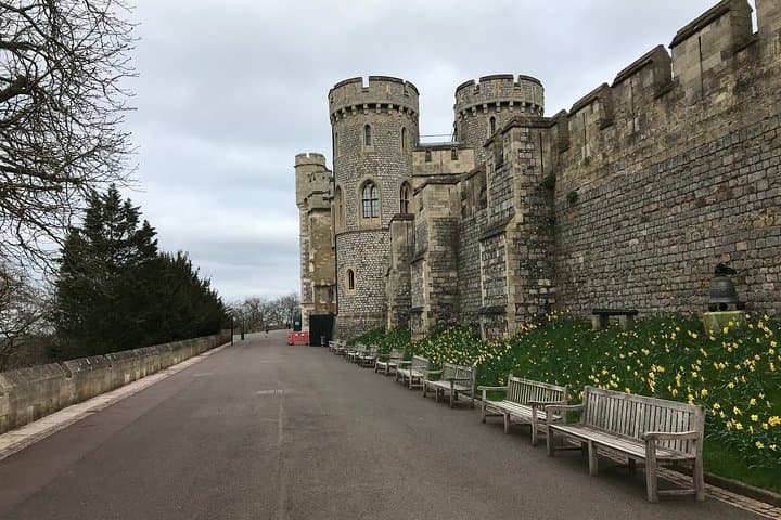 Windsor Castle & Hampton Court Palace: A Royal Saga