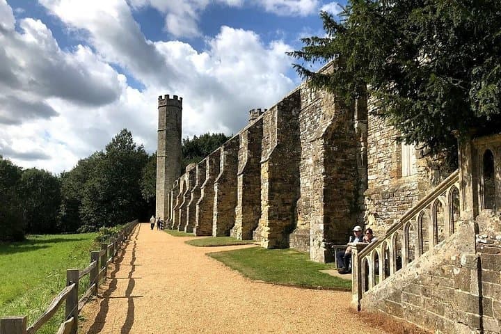 1066 Battle of Hastings, Birling Gap and Seven Sisters Tour