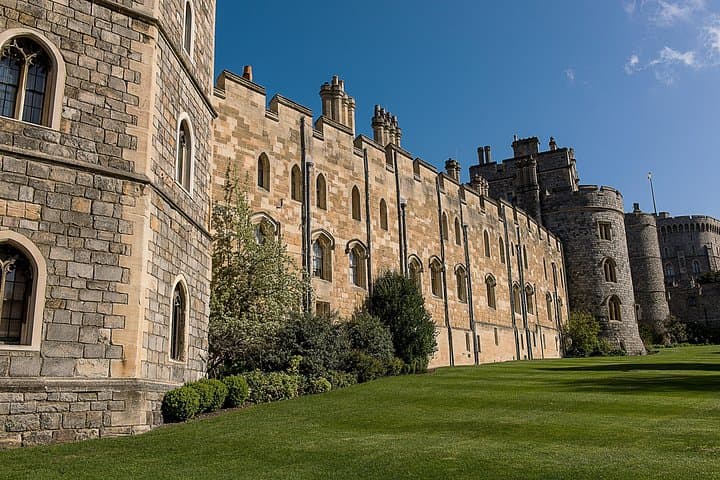 London & Heathrow to Southampton cruise terminals via Windsor Castle