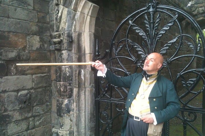 Stirling Old Town Private Walking Tour