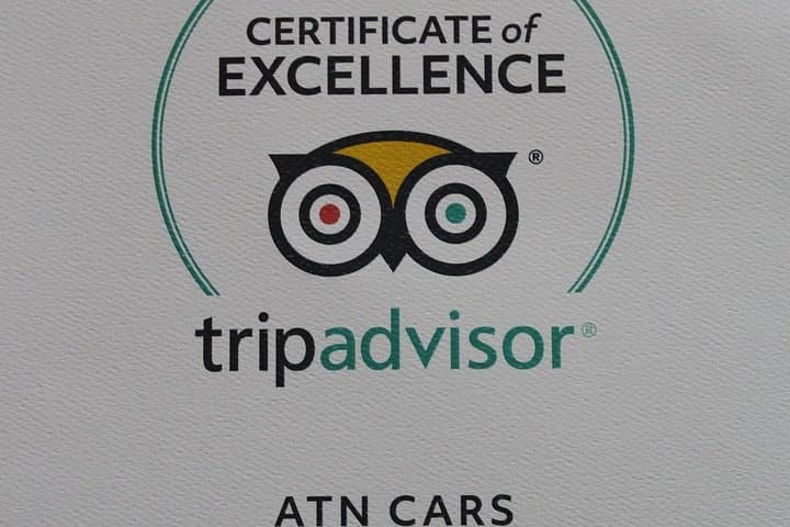 Private One Way or Round Trip Transfer: Heathrow Airport to East London
