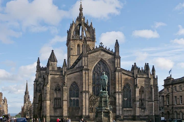 Edinburgh Private city tour