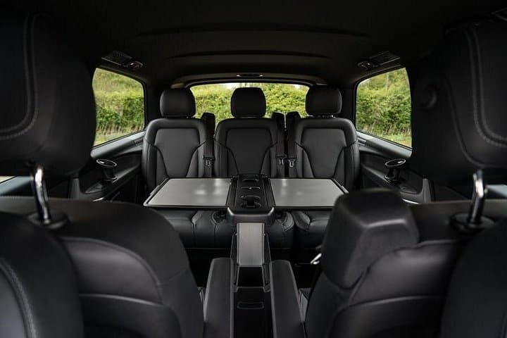 Nottingham to London Heathrow (LHR) Airport Luxury Private Airport Transfer