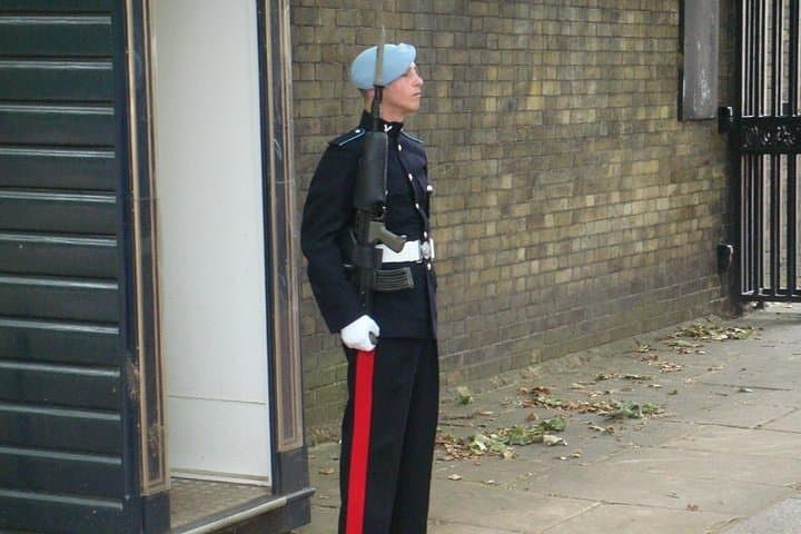 Half Day Private London Tour with Horse Guards Parade