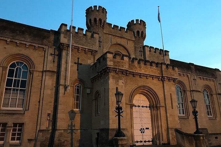 Oxford City Full-Day Private Tour from London