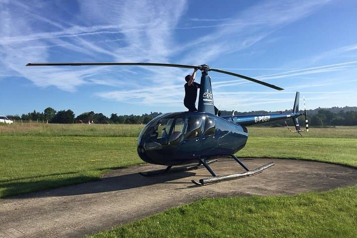 60 minute Thames & Medway Estuary Helicopter Tour