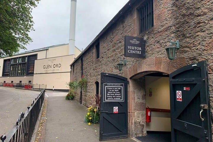 Highland Whisky Tour with a visit to Inverness & Cawdor Castle from Invergordon