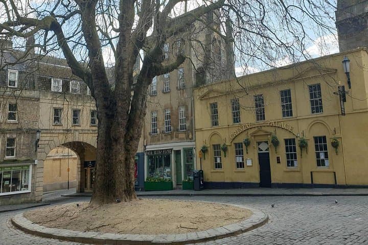 Medieval Bath: A Self-Guided Audio Tour along the City Wall
