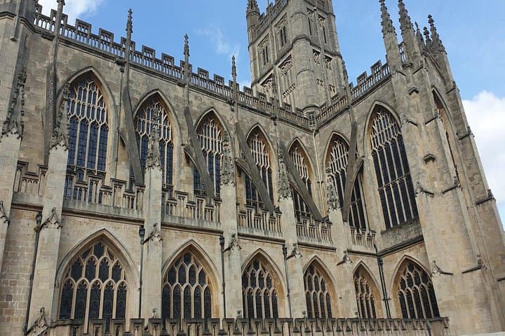 Medieval Bath: A Self-Guided Audio Tour along the City Wall
