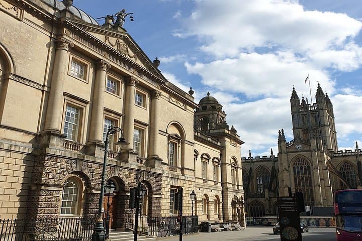 Medieval Bath: A Self-Guided Audio Tour along the City Wall