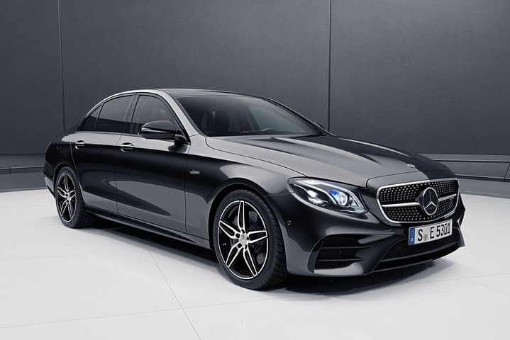 Heathrow Airport to Cardiff private taxi transfers