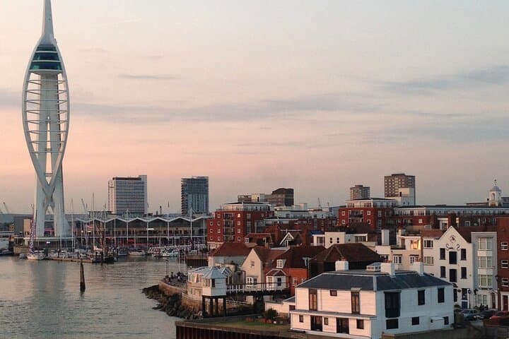 London to Portsmouth Private Transfer Service