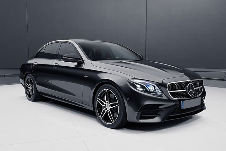 Heathrow Airport to Birmingham private taxi transfers