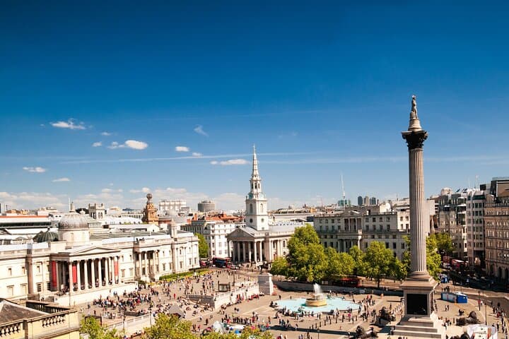 London's Highlights on a Full Day private tour from Southampton