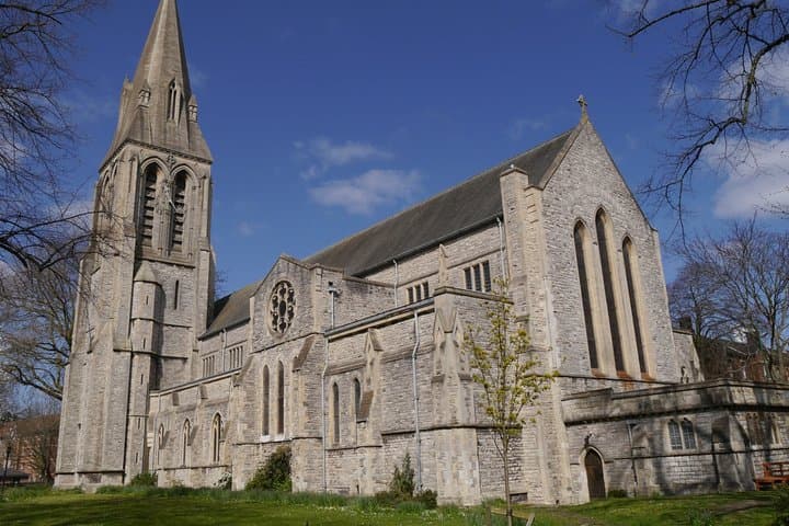 Discover Winchester and Southampton medieval cities on a private tour
