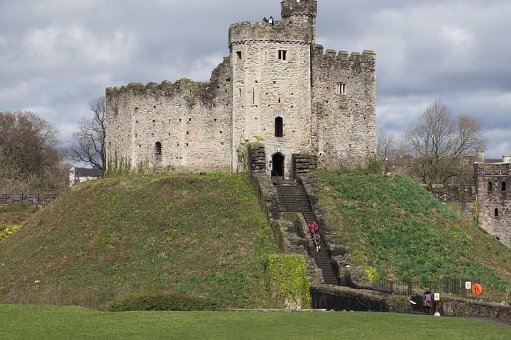 Tudor Cardiff: A Self-Guided Audio Tour