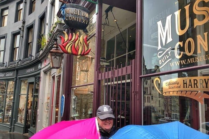 Victoria Street in the rain.
