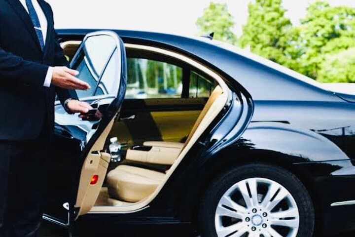 Airport To Hotel / Accommodation