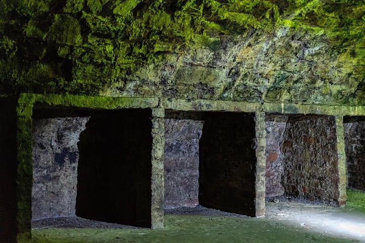 Haunted Vaults Walking Tour in Edinburgh