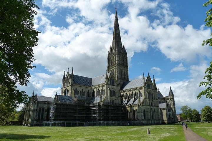 Salisbury Private Walking Tour with a Professional Guide