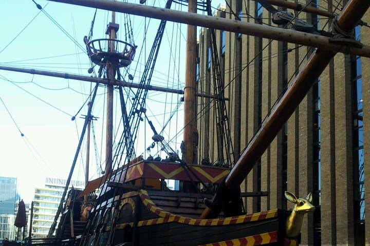 Sir Francis Drake's THE GOLDEN HINDE