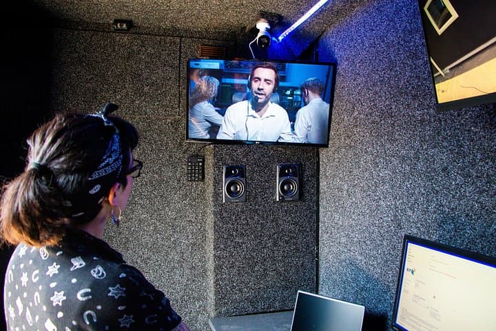 Undercover Agent Escape Game - High-Tech Spy Thriller