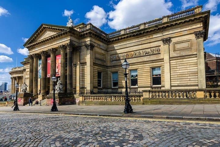 Amazing Scavenger Hunt: Lucky Liverpool