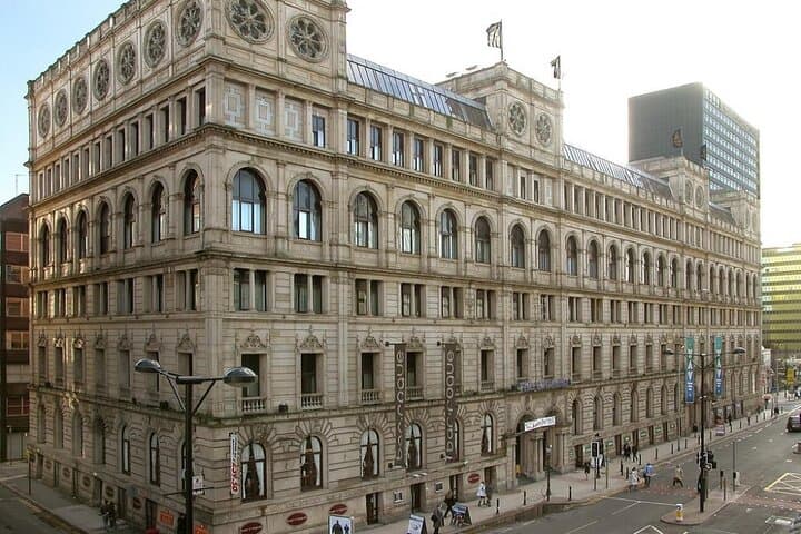 Awesome Scavenger Hunt: Mighty Manchester