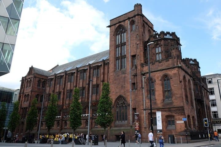 Awesome Scavenger Hunt: Mighty Manchester