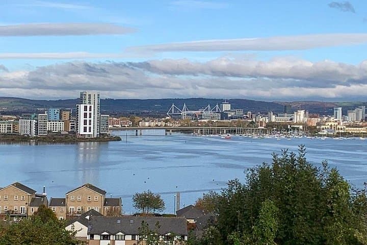 Personally guided walking tours of Penarth.