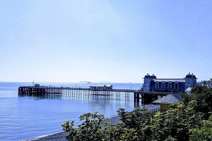 Personally guided walking tours of Penarth.
