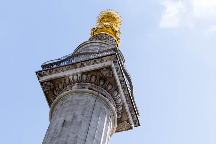 Four Centuries of Entertainment on London's South Bank: A Self-Guided Audio Tour