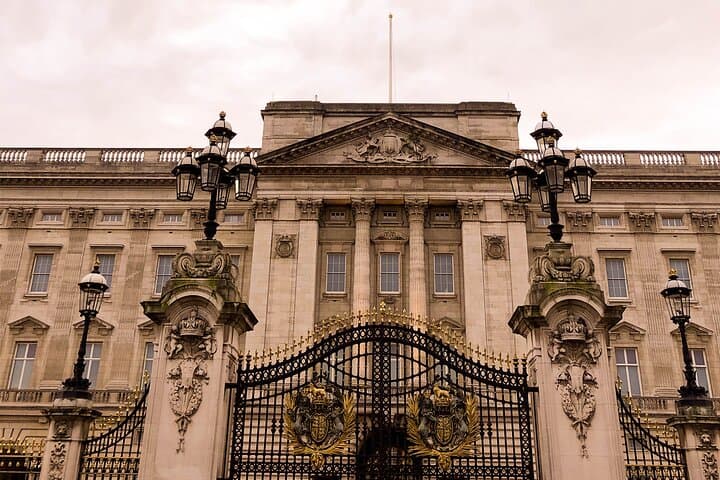 Private London Food Tour with Friendly Local Guide