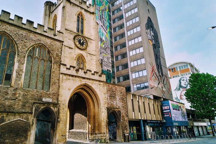 Bristol's Brilliant Pubs: A Self-Guided Tour of the Old City