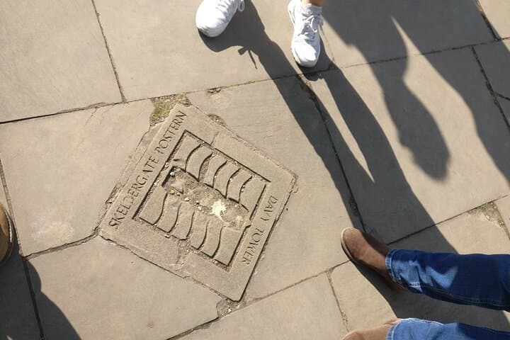 Immersive Treasure Hunt Adventure in York - Outdoor Escape Room