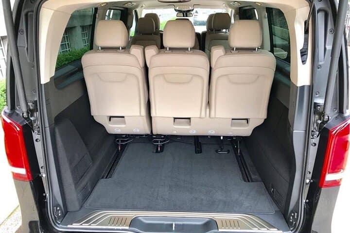 Mercedes Benz V-Class